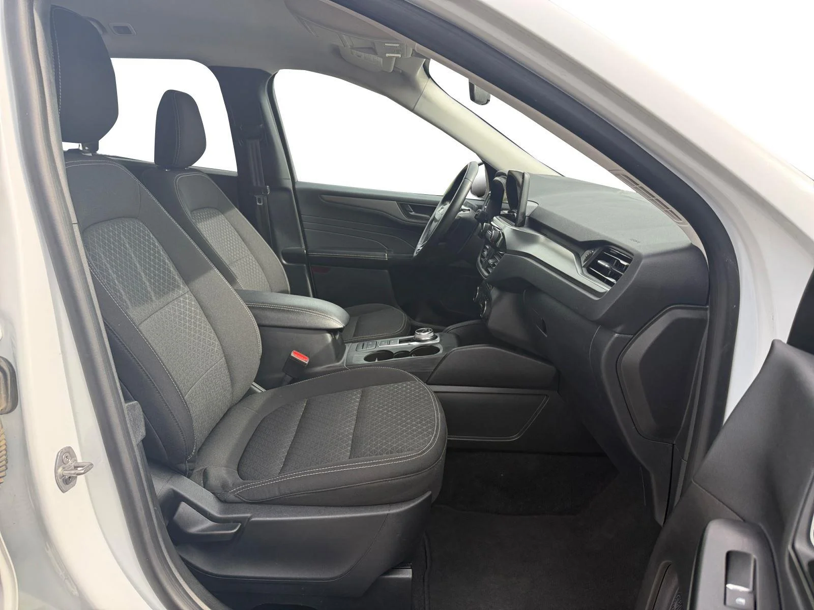 Used 2024 Oxford White Ford Active image 25
