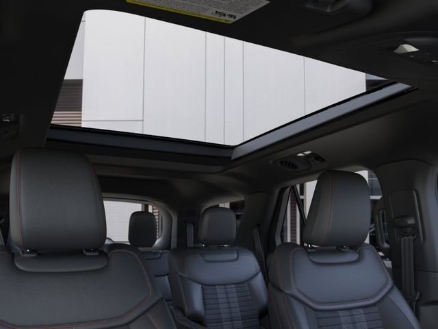 New 2026 Carbonized Gray Metallic Ford ST-Line image 22