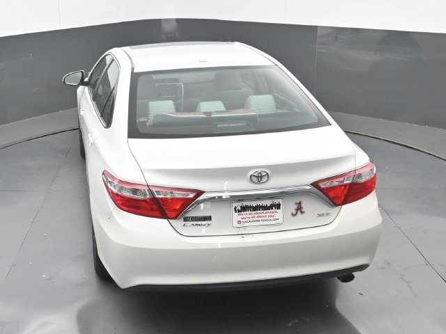 Used 2017 Blizzard Pearl Toyota XLE image 15