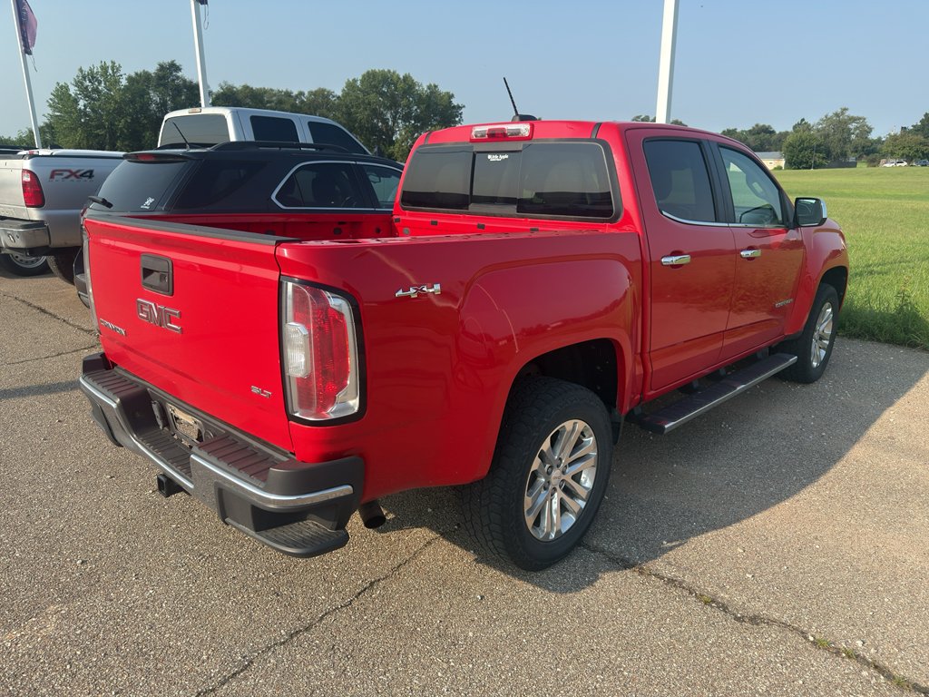 Used 2016 Cardinal Red GMC 4WD SLT image 9