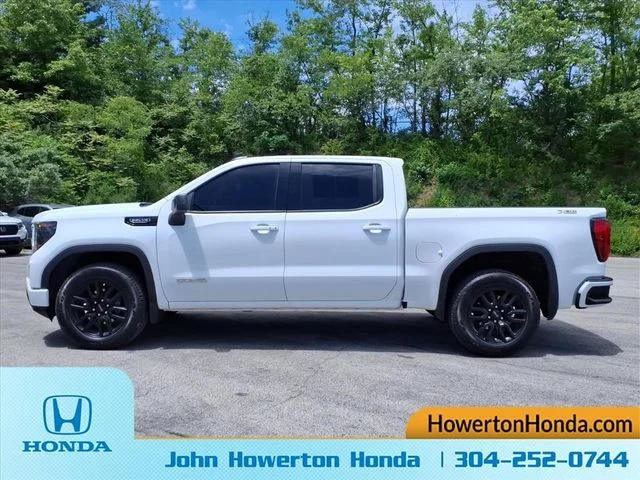 Used 2024 White GMC Elevation image 8