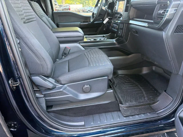 Used 2023 Blue Ford XL image 13