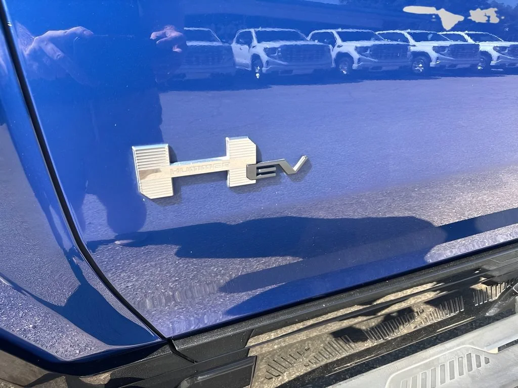 Used 2024 Supernova Metallic (Dark Blue) GMC 2X image 41