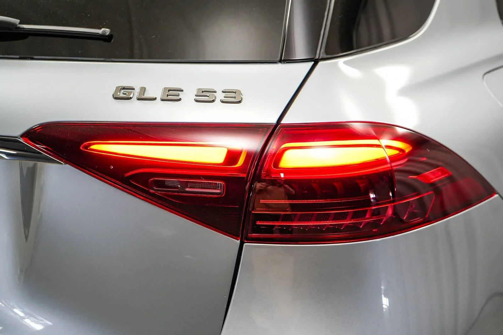 New 2026 Cirrus Silver Metallic Mercedes-Benz AMG® GLE 53 4MATIC+ SUV image 38