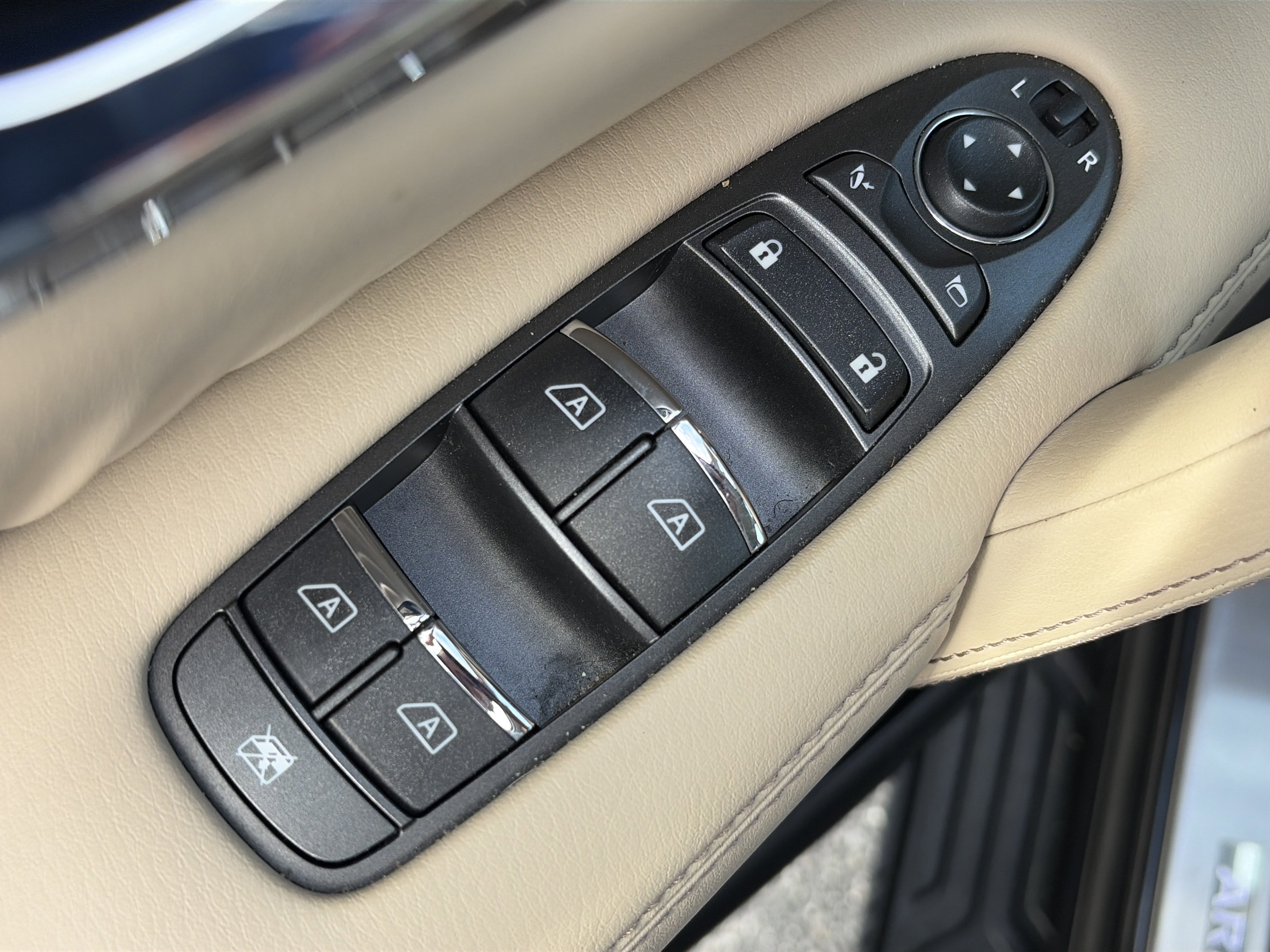 2024 Nissan Armada Platinum - Photo 18