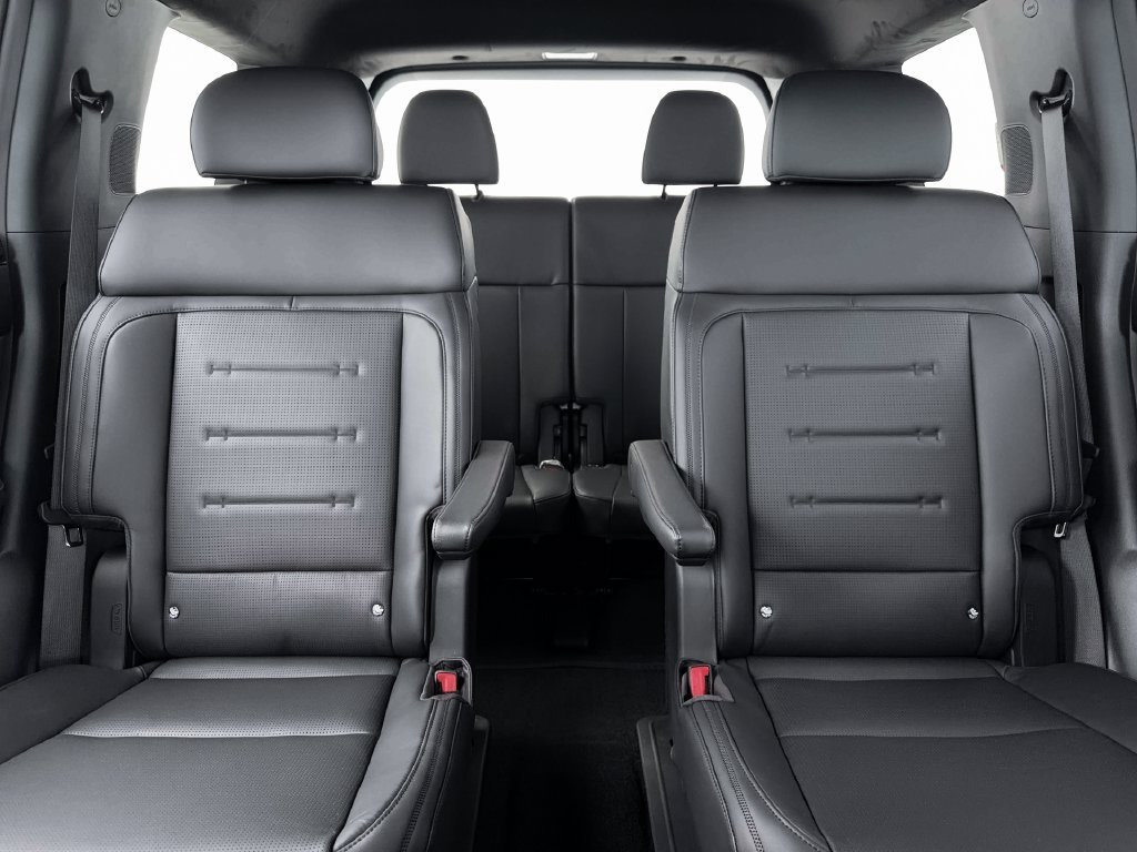 New 2027 Black Hyundai Calligraphy image 27