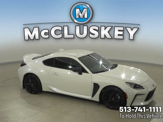 Used 2023  Toyota Premium image 25