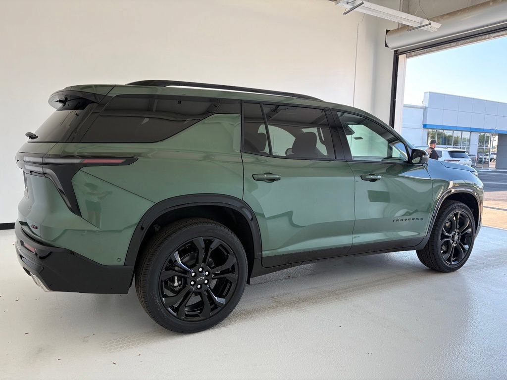 2027 Chevrolet Traverse RS - Photo 24