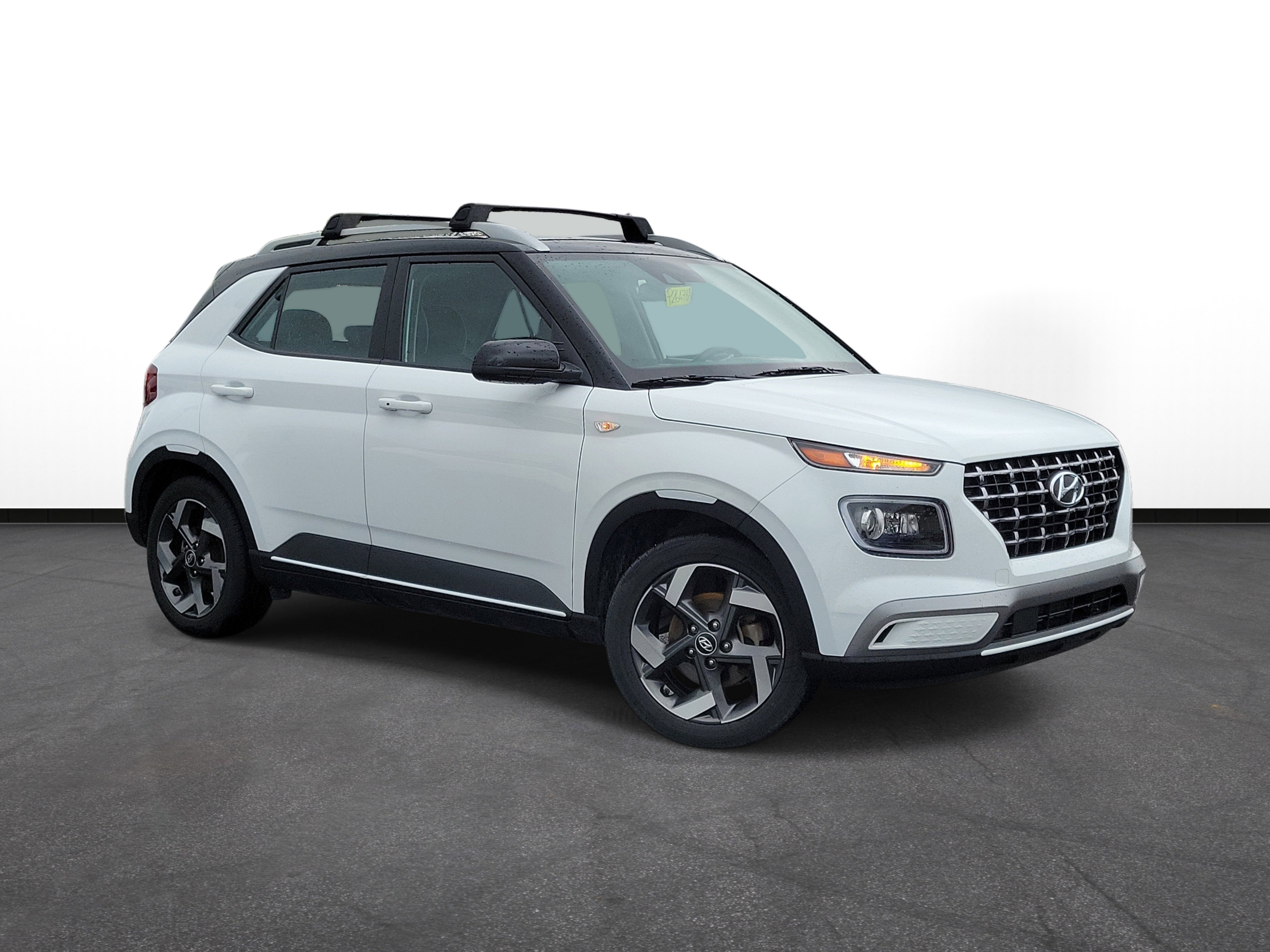 2022 Hyundai Venue Limited IVT's photo