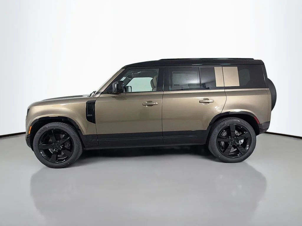 New 2026 Gondwana Stone Land Rover X-Dynamic SE image 8
