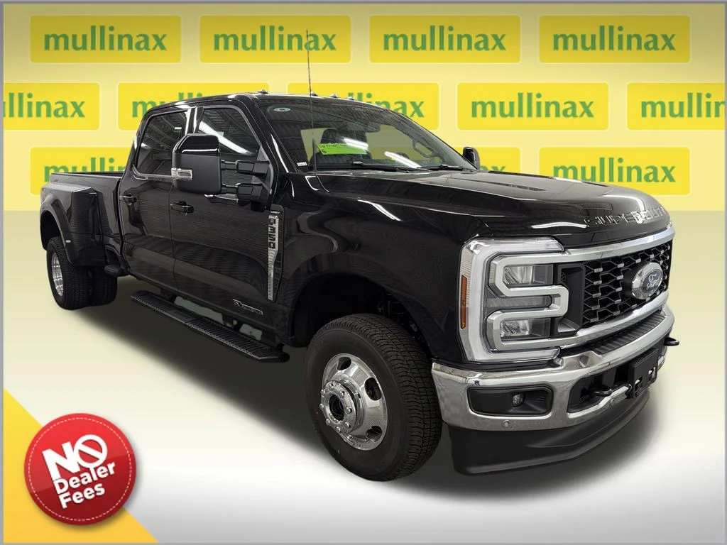 2026 Ford F-350 Lariat 4x4 Crew Cab 8' Box DRW's photo