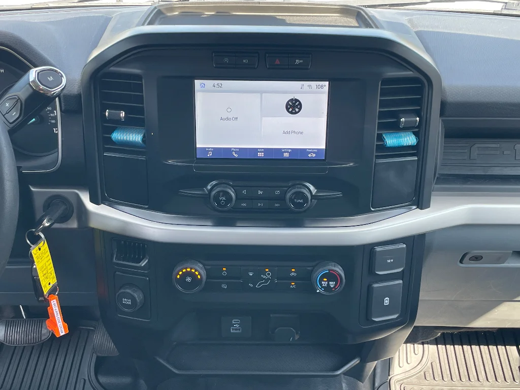 Used 2022 Oxford White Ford XL image 10
