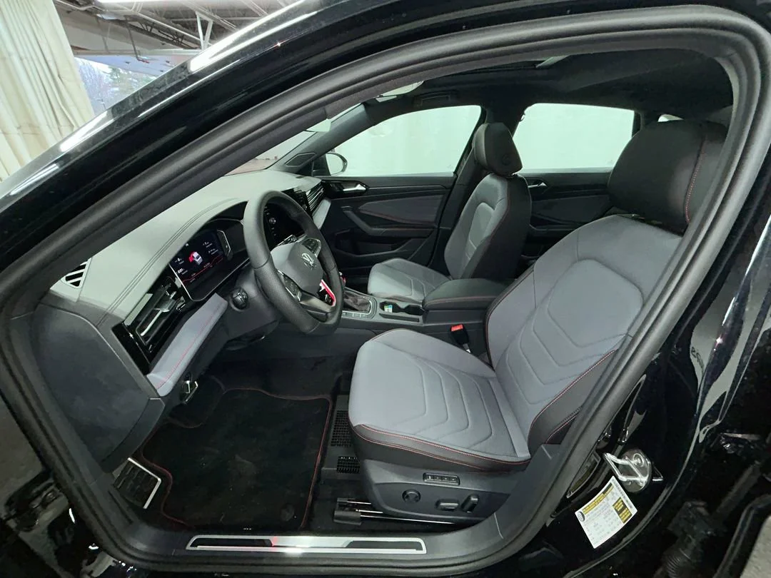 New 2026 Deep Black Pearl Volkswagen Autobahn image 14