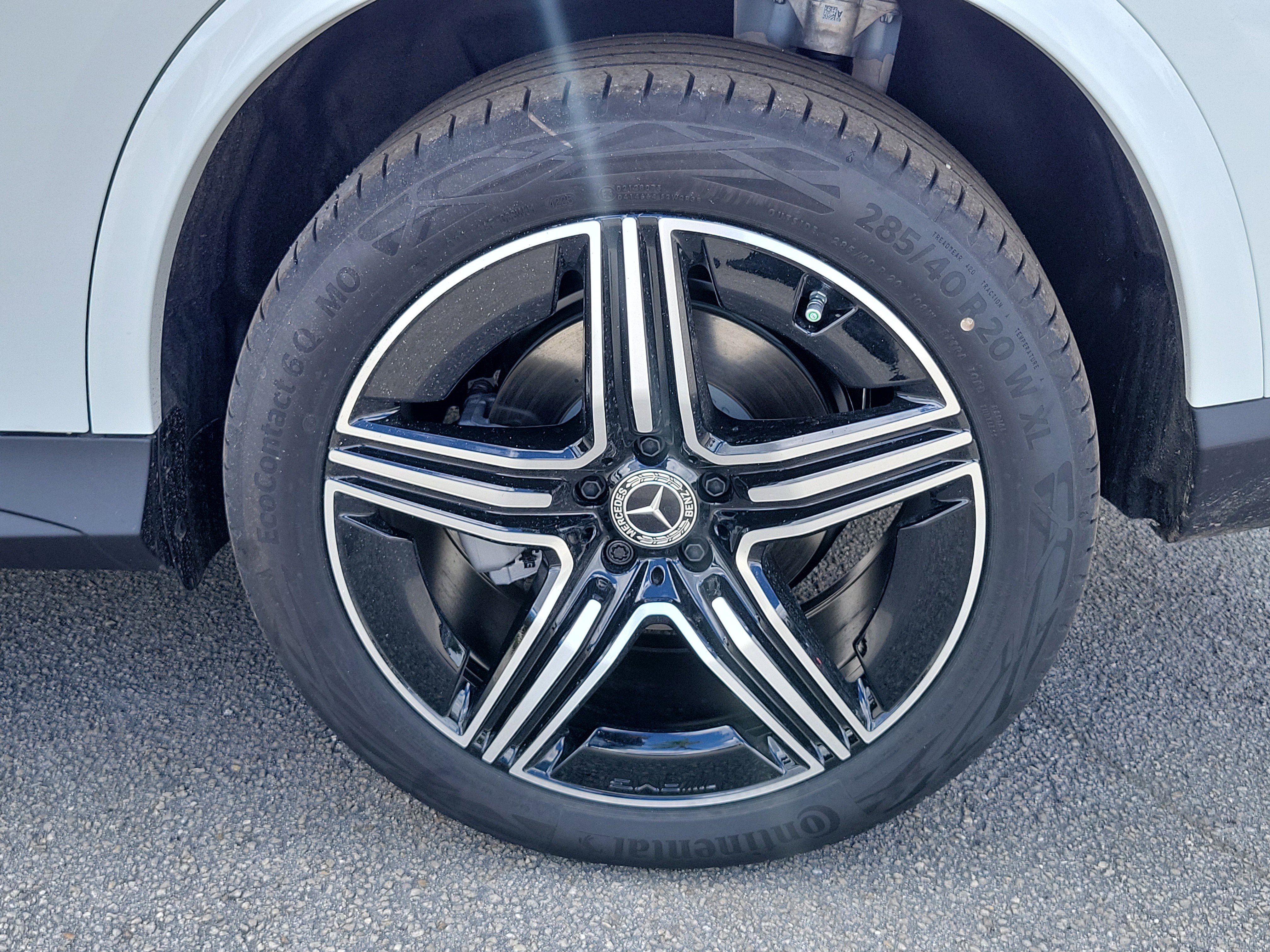 New 2026 Polar White Mercedes-Benz GLC 300 image 39