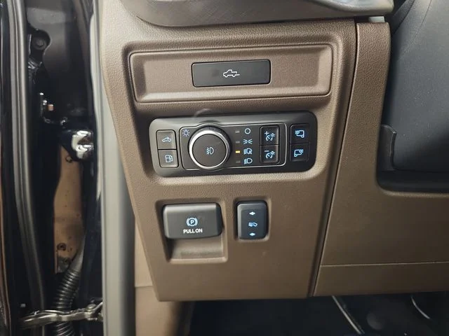 New 2026 Agate Black Metallic Ford King Ranch® image 43