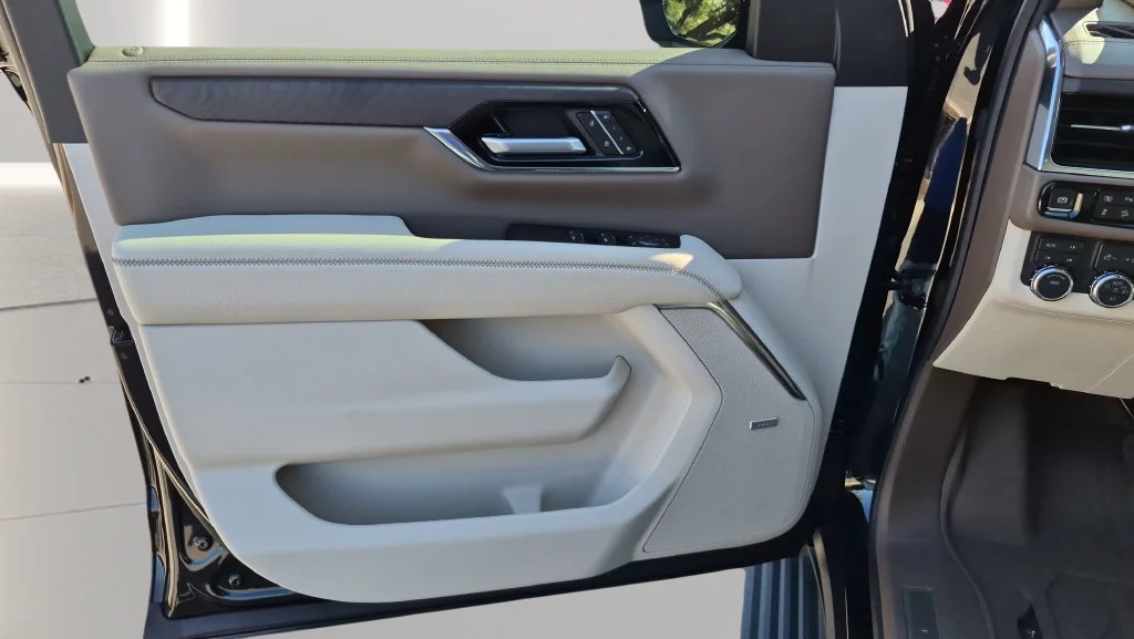 New 2027 GMC Yukon XL Denali, photo 9