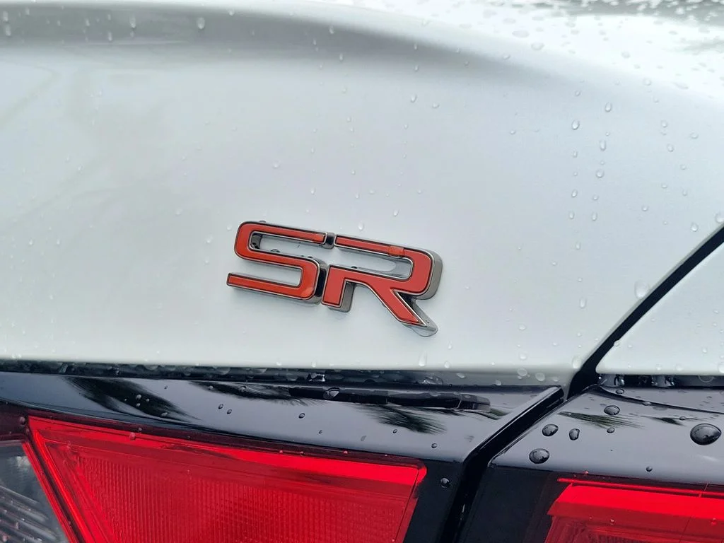 New 2026 White Nissan 2.5 SR image 8