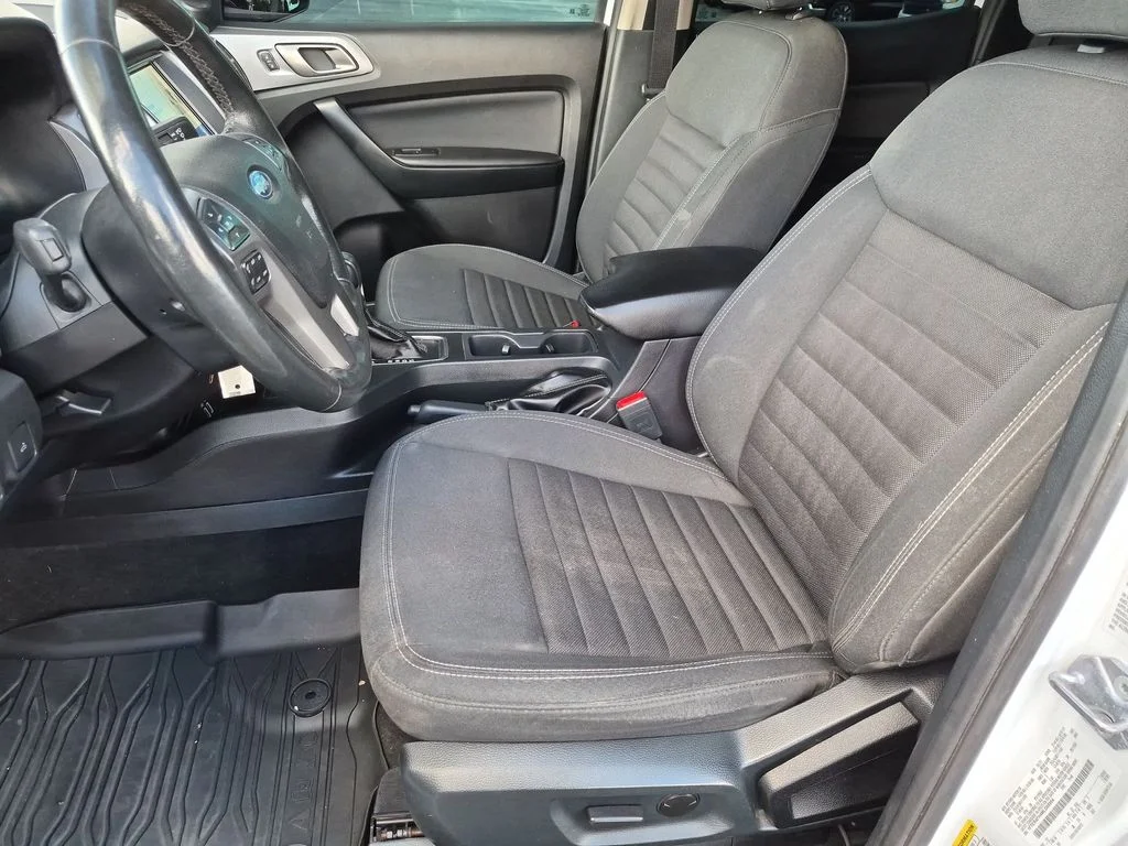 Used 2021 White Ford XLT image 12