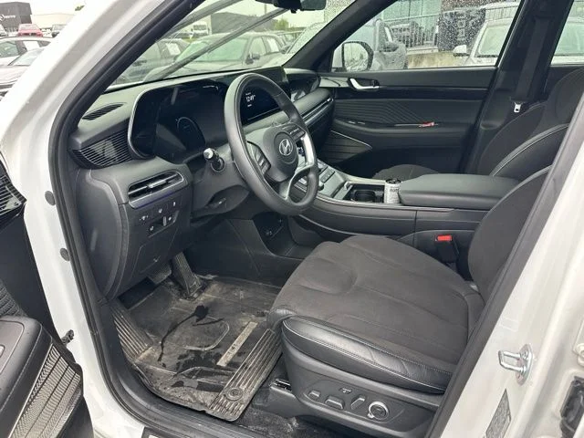 Used 2025 White Hyundai Calligraphy Night Edition image 16