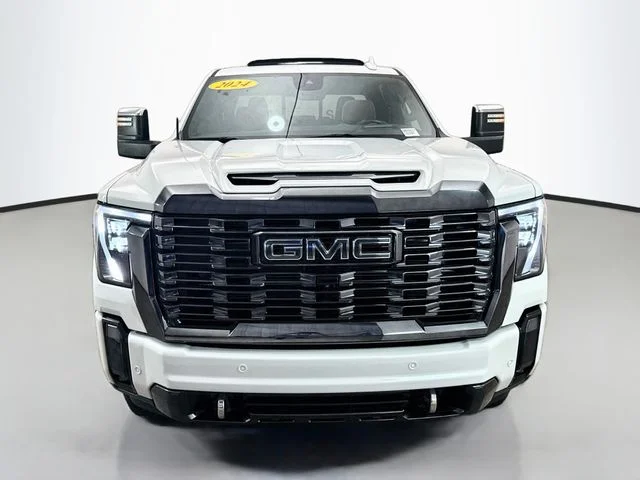 Used 2024 White GMC Denali Ultimate image 2