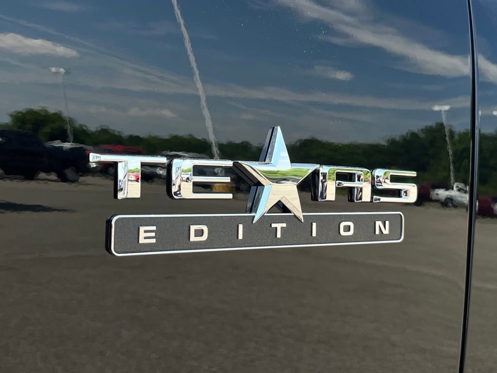2026 Chevrolet Silverado 1500 LT - Photo 10