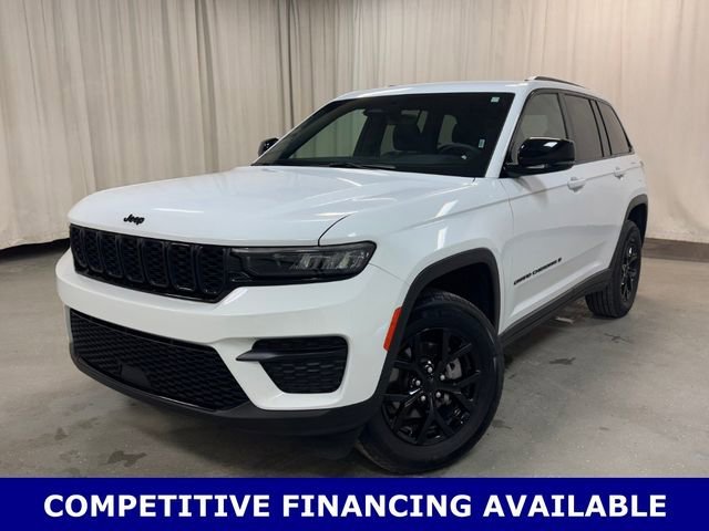 Used 2025 Bright White Jeep Altitude image 9