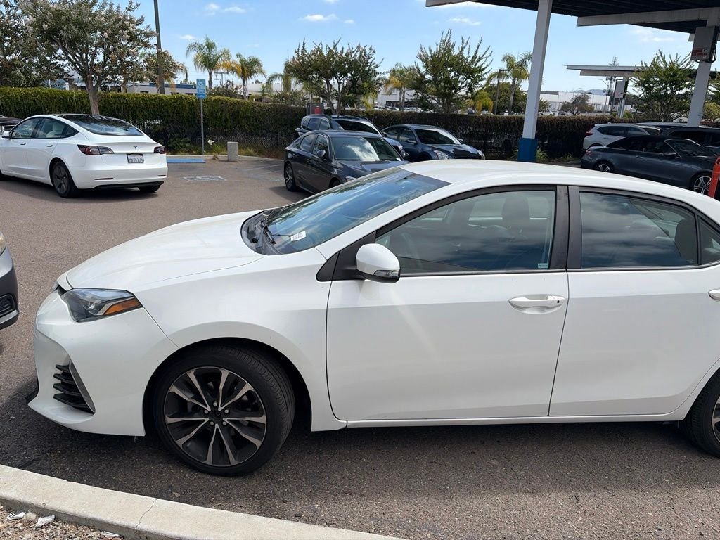 Used 2019 White Toyota SE image 8