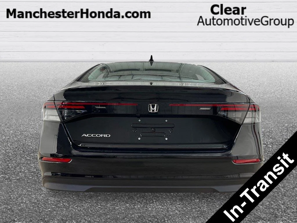 New 2026 Crystal Black Pearl Honda SE image 4