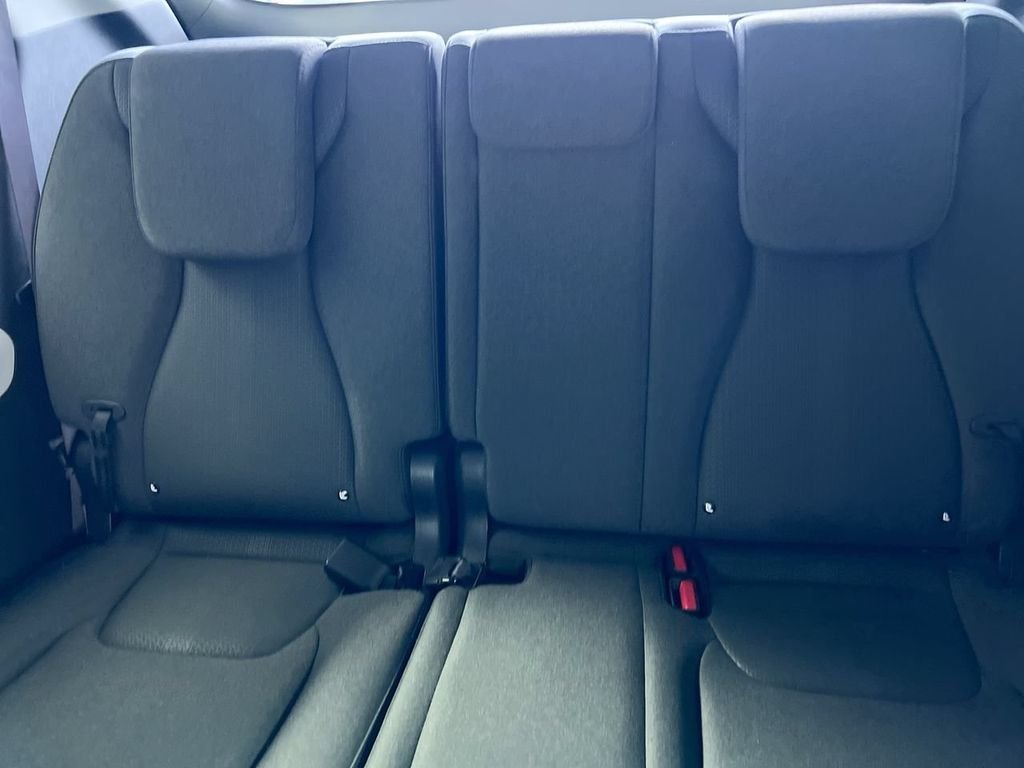 Certified Used 2024  Kia LX image 25