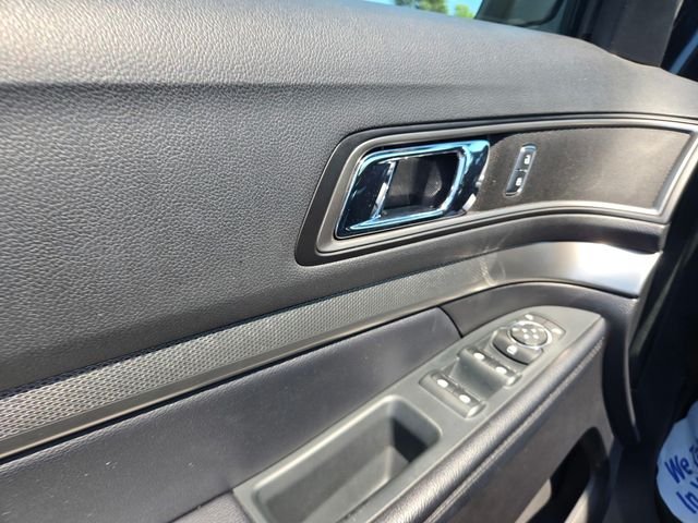 Certified Used 2018 Shadow Black Ford XLT image 36