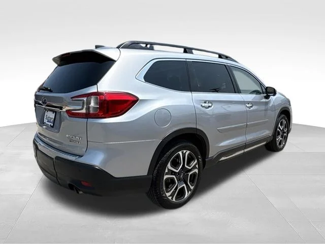 Used 2023 Silver Subaru Touring image 7