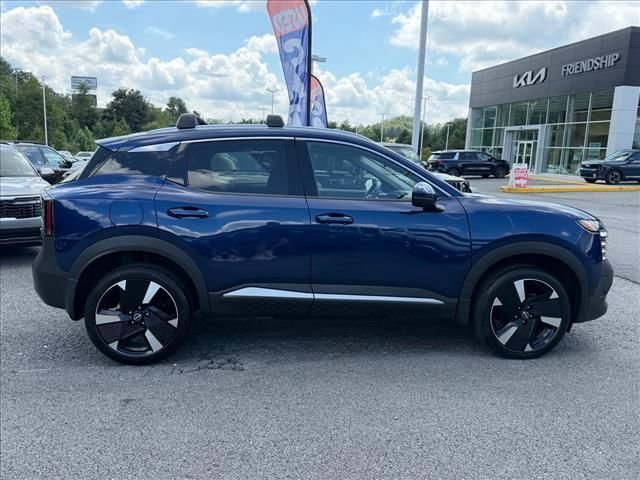 Used 2025 Blue Nissan SR image 13