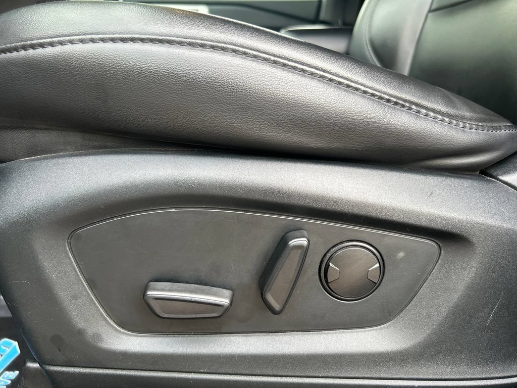 Used 2022 Green Ford XLT image 21