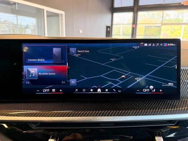 Used 2024 Skyscraper Gray Metallic BMW M60i image 22