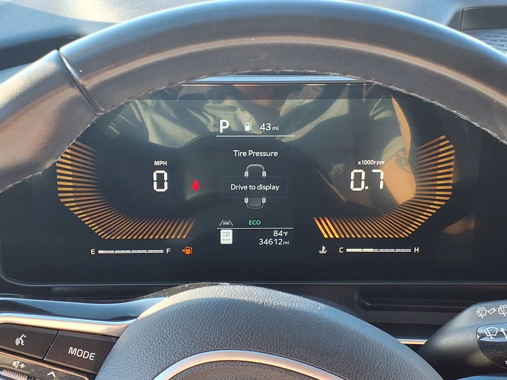 Used 2025 Gray Kia LXS image 35