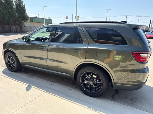 New 2027 Green Dodge GT HEMI image 5