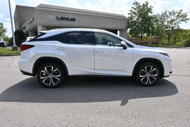Used 2019 White Lexus 350 image 2