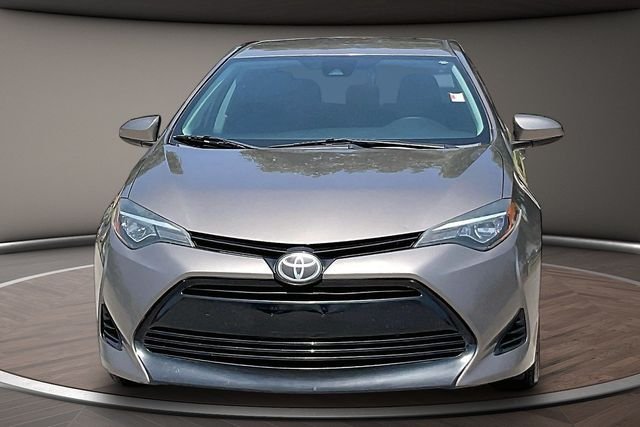 Used 2018 Gray Toyota LE image 3