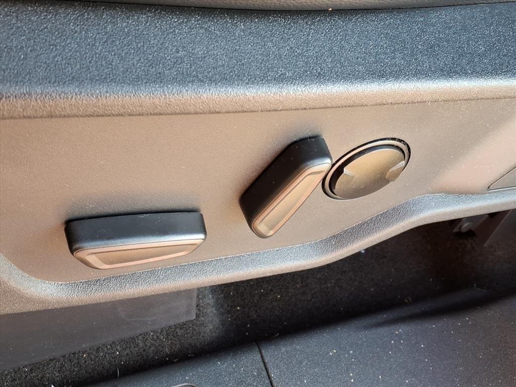 New 2025 Carbonized Gray Metallic Ford Badlands® image 5