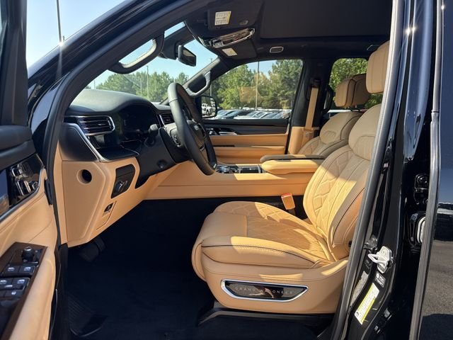 New 2026 Black Jeep Summit Reserve image 9