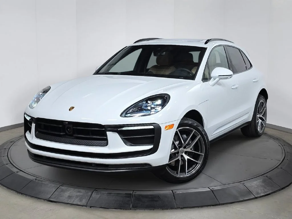 2026 Porsche Macan