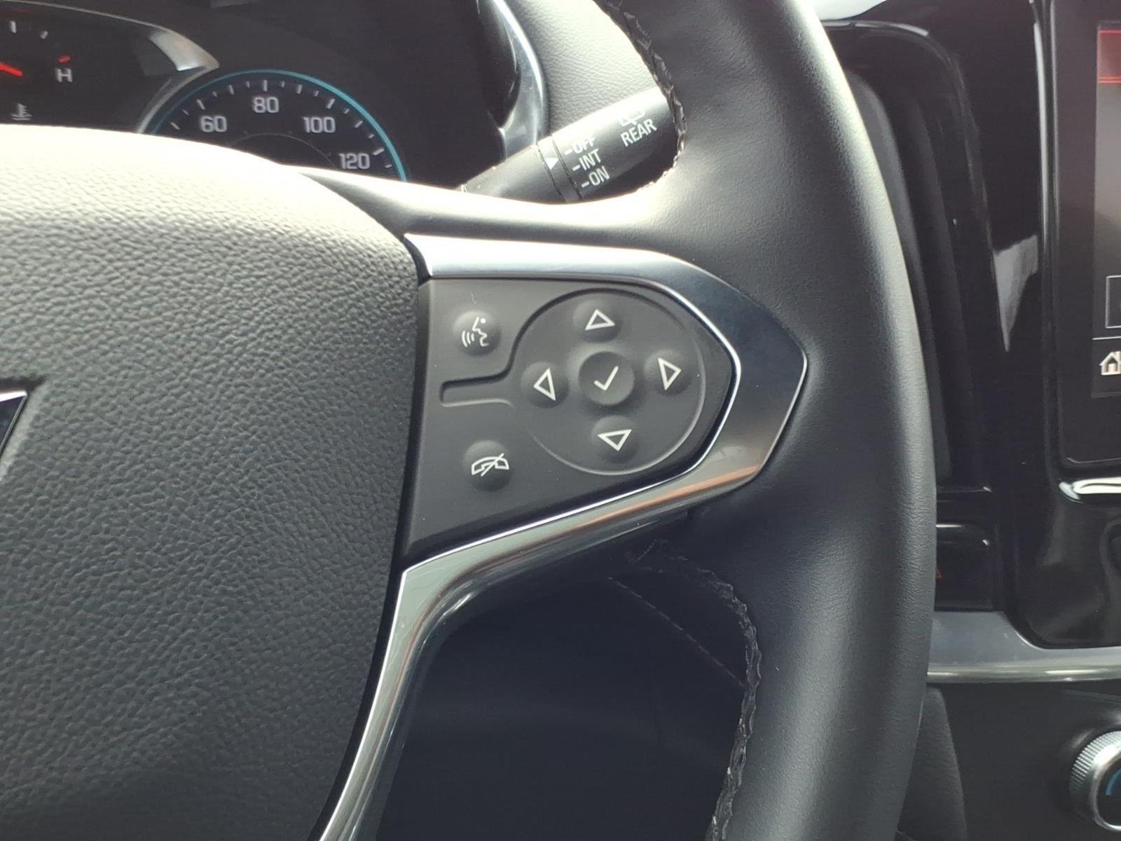 Used 2023 Summit White Chevrolet LT Leather image 24