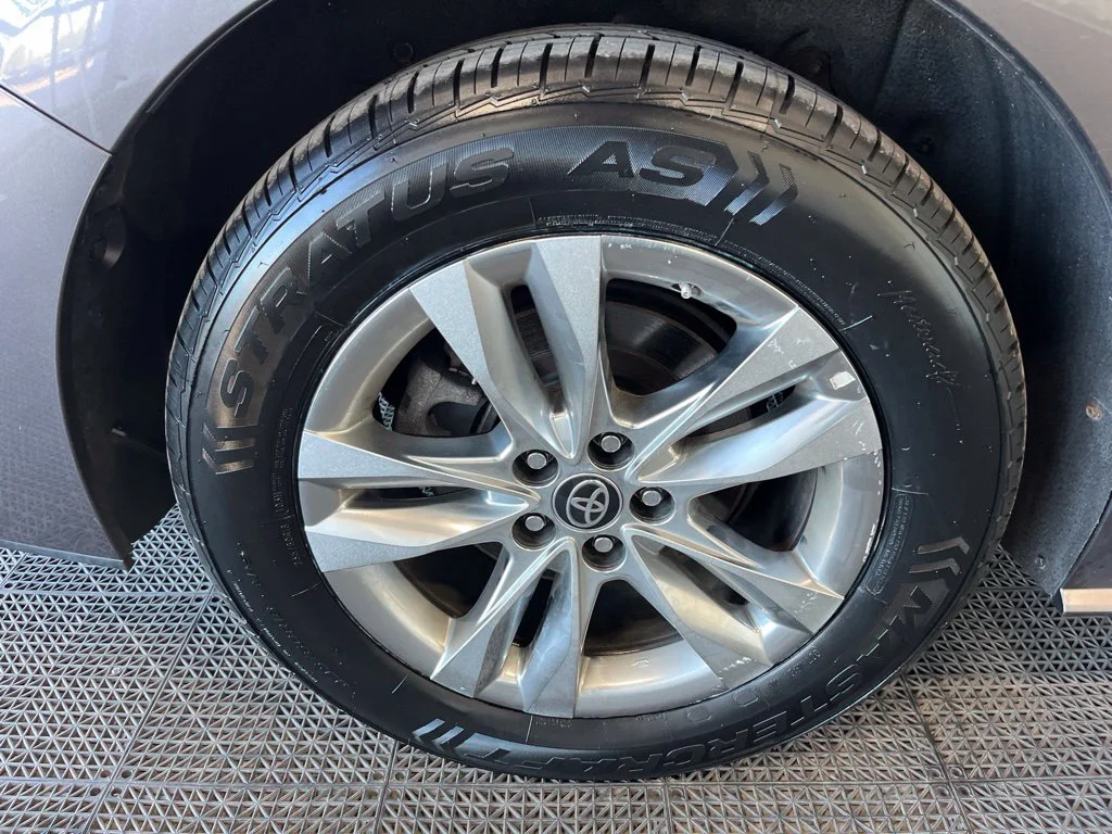 Used 2022 Gray Toyota XLE image 28