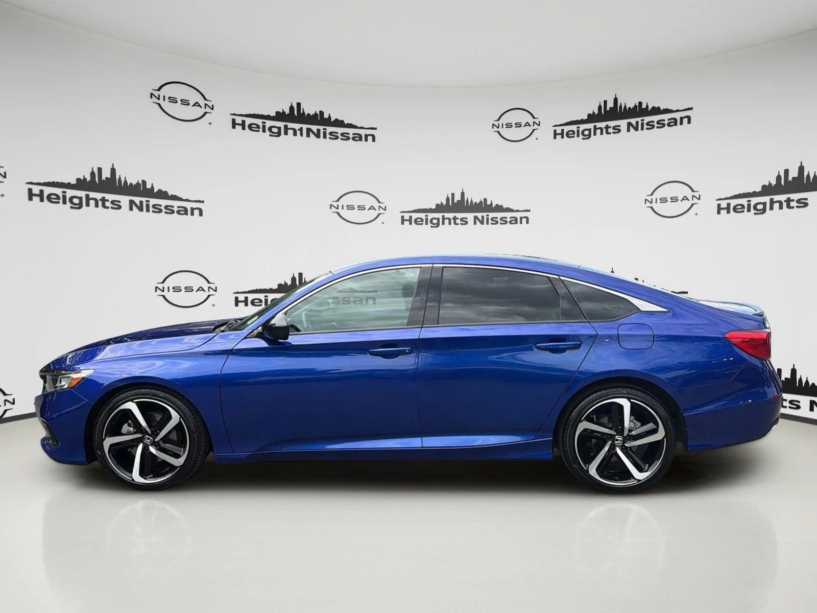 Used 2021 Honda Accord Sport SE with VIN 1HGCV1F40MA011452 for sale in Jackson Heights, NY
