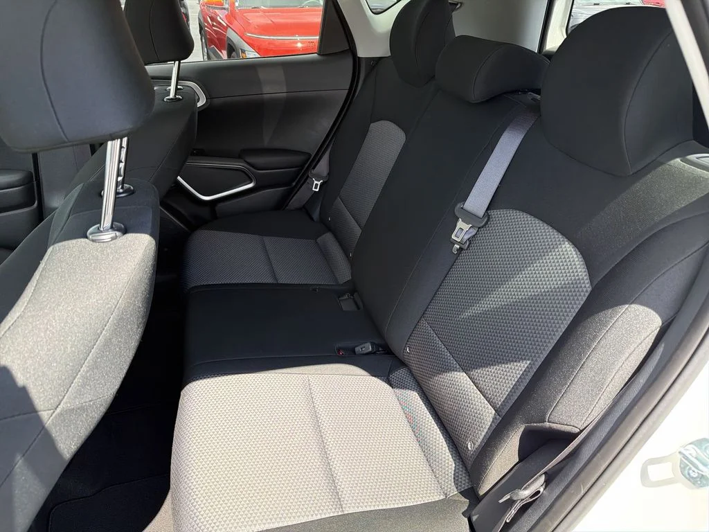 Used 2025 White Kia LX image 27