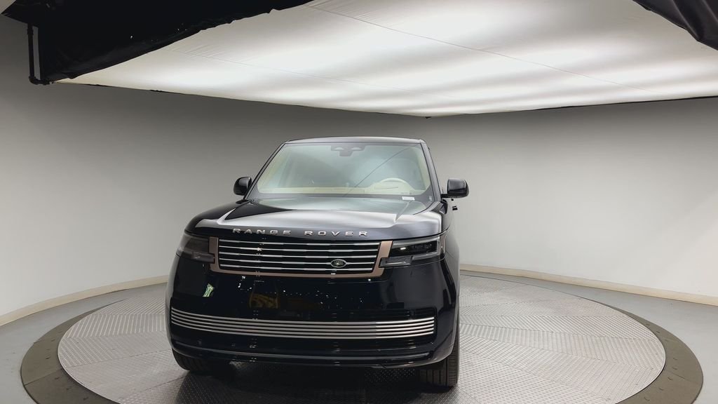 New 2026  Land Rover SV image 7