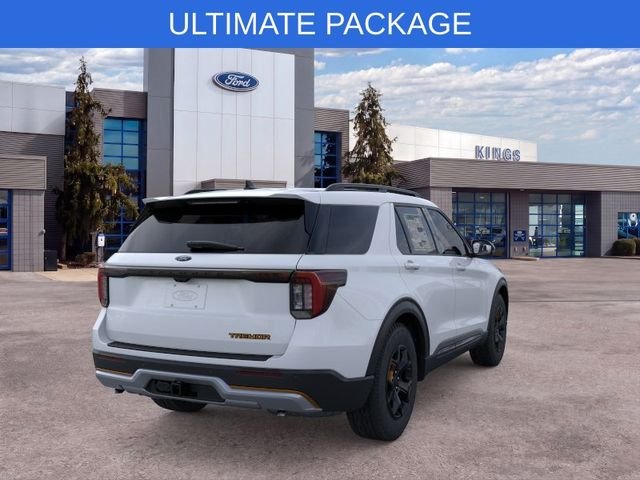 New 2026 Space White Metallic Ford Tremor® image 8