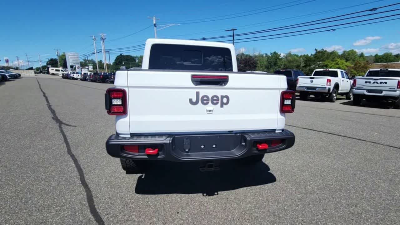 New 2026 Bright White Clearcoat Jeep Rubicon image 3