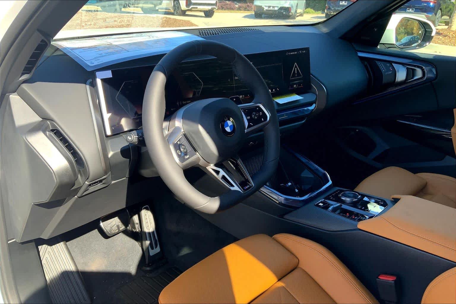Used 2026 Alpine White BMW 30 xDrive image 9