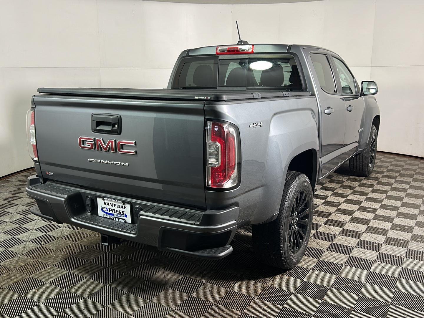 Used 2022 Satin Steel Metallic GMC 4WD Elevation image 6